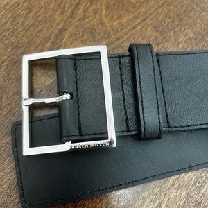 Karen Millen designer Black Leather Belt with Silver Buckle sz 12